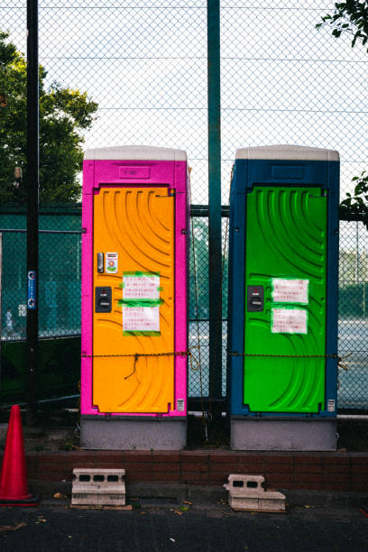 Best Portable toilet rental cost  in Center Line, MI