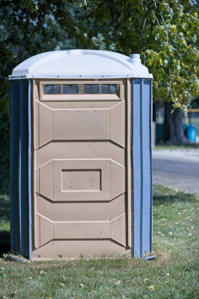Reliable Center Line, MI porta potty rental Solutions